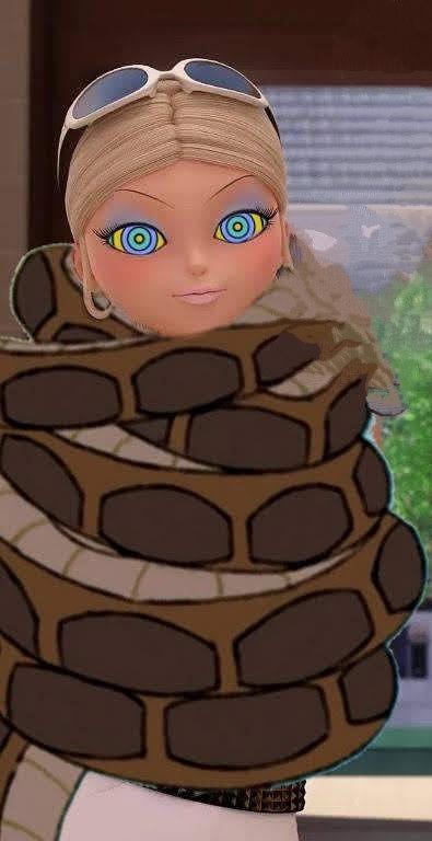 Chloe 