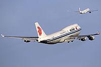 Boeing 747-8i